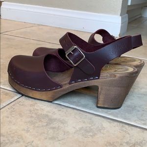 Lotta from Stockholm high Aubergine clogs